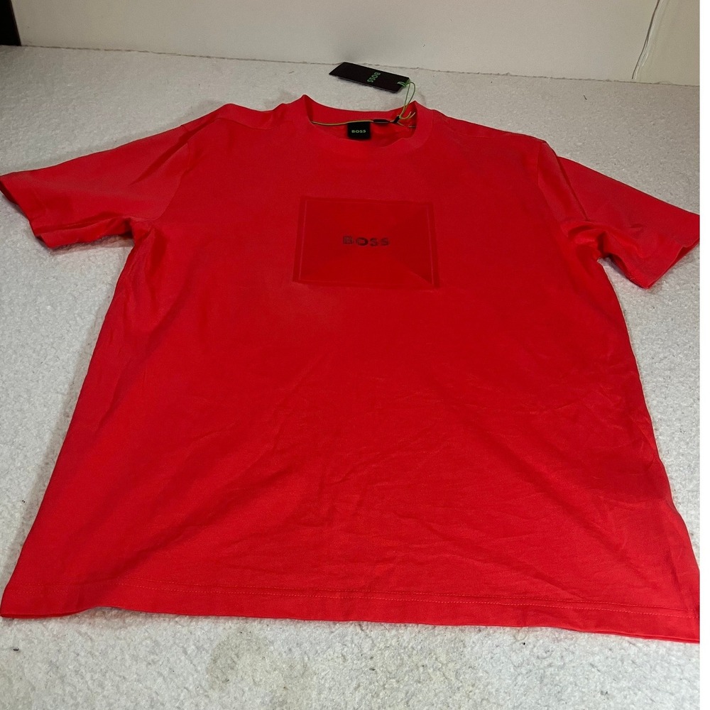 Hugo Boss Kids Red Embossed Logo Short Sleeve T-Shirt Size L NWT